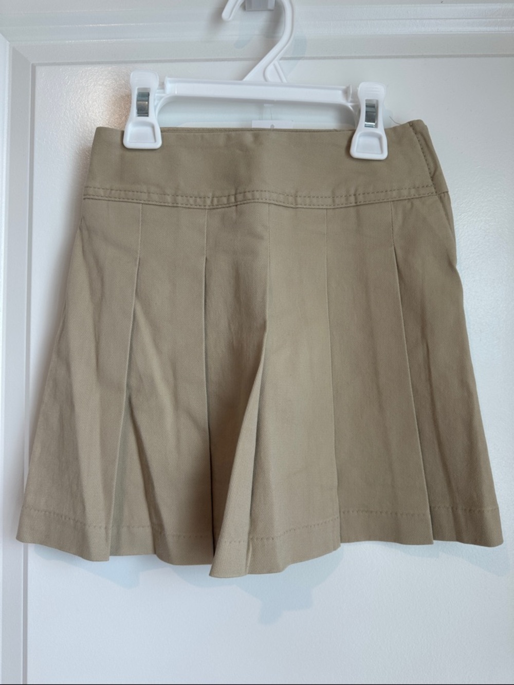 The Children's Place Khaki Pleated School Skort Size 5 Slim